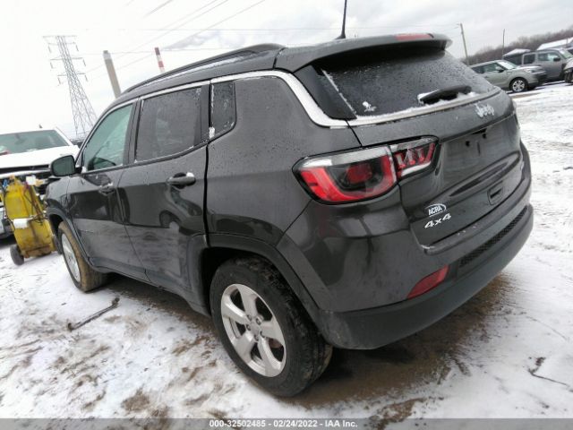 Photo 2 VIN: 3C4NJDBB2JT264494 - JEEP COMPASS 