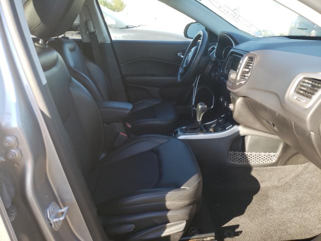 Photo 4 VIN: 3C4NJDBB2JT307702 - JEEP COMPASS LA 