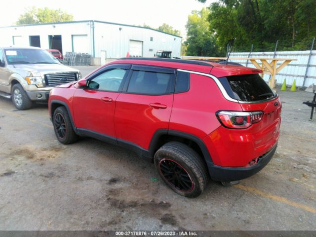 Photo 2 VIN: 3C4NJDBB2KT600338 - JEEP COMPASS 