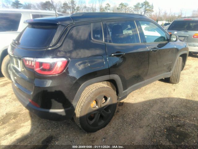 Photo 3 VIN: 3C4NJDBB2KT648308 - JEEP COMPASS 