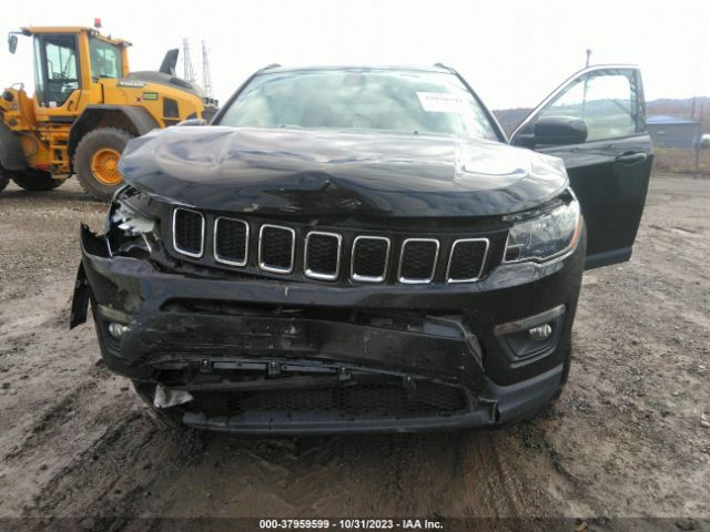 Photo 5 VIN: 3C4NJDBB2KT813595 - JEEP COMPASS 