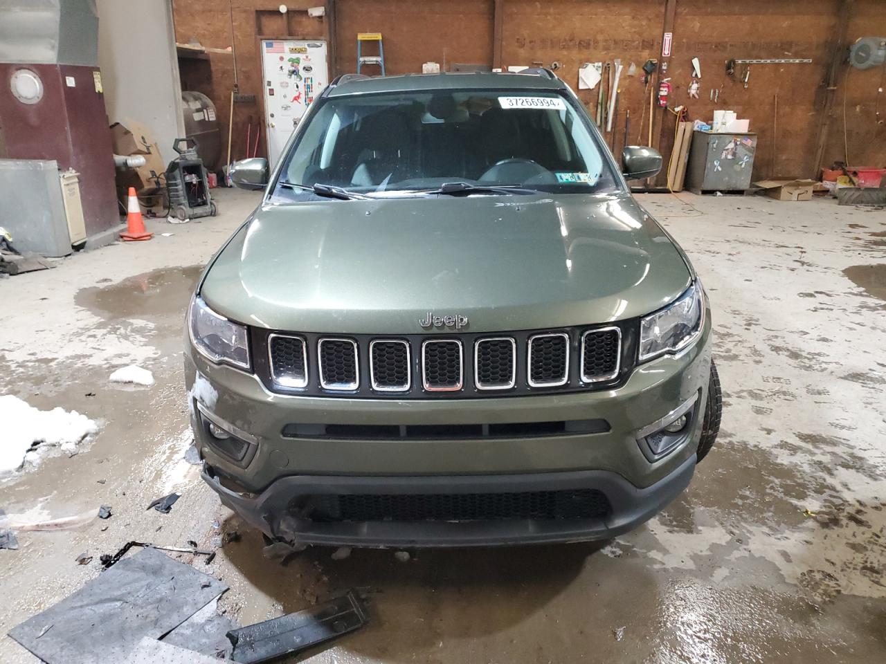 Photo 4 VIN: 3C4NJDBB2KT817985 - JEEP COMPASS 