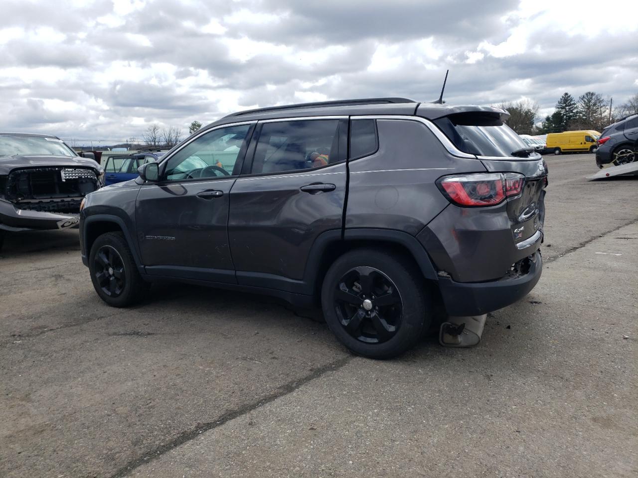 Photo 1 VIN: 3C4NJDBB2KT828145 - JEEP COMPASS 