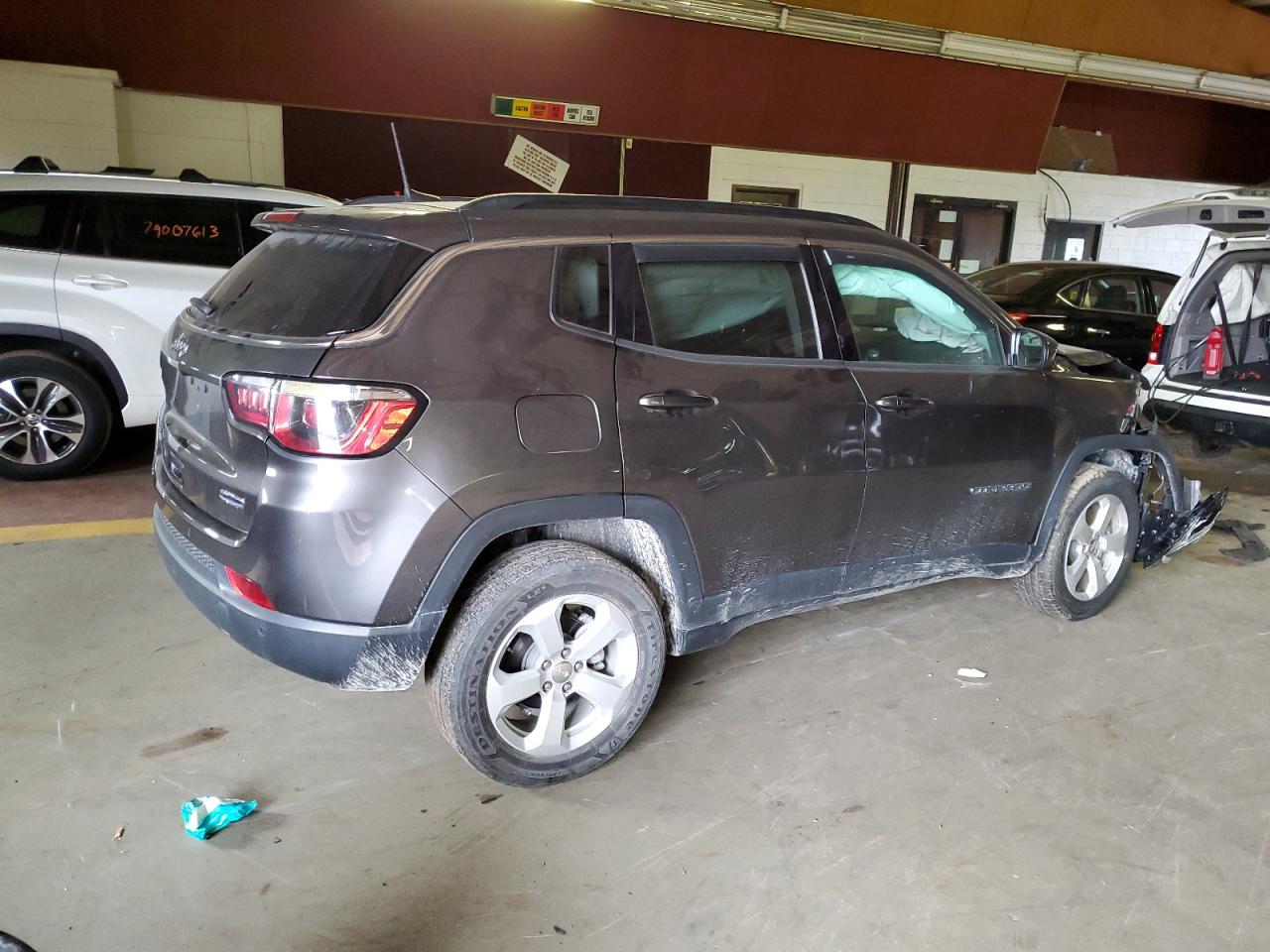 Photo 2 VIN: 3C4NJDBB2LT160249 - JEEP COMPASS LA 