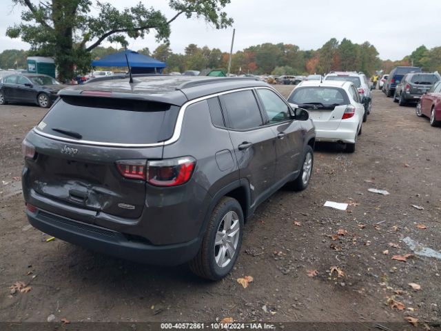 Photo 3 VIN: 3C4NJDBB2NT105562 - JEEP COMPASS 