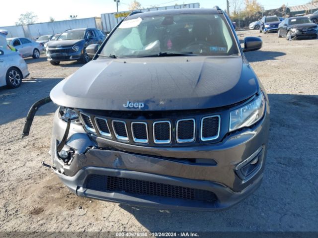 Photo 5 VIN: 3C4NJDBB3HT650805 - JEEP COMPASS 