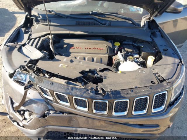 Photo 9 VIN: 3C4NJDBB3HT650805 - JEEP COMPASS 