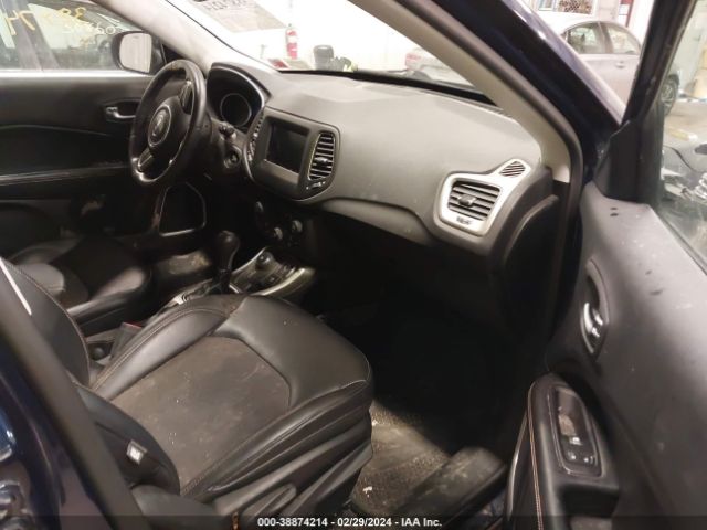 Photo 4 VIN: 3C4NJDBB3HT651131 - JEEP NEW COMPASS 