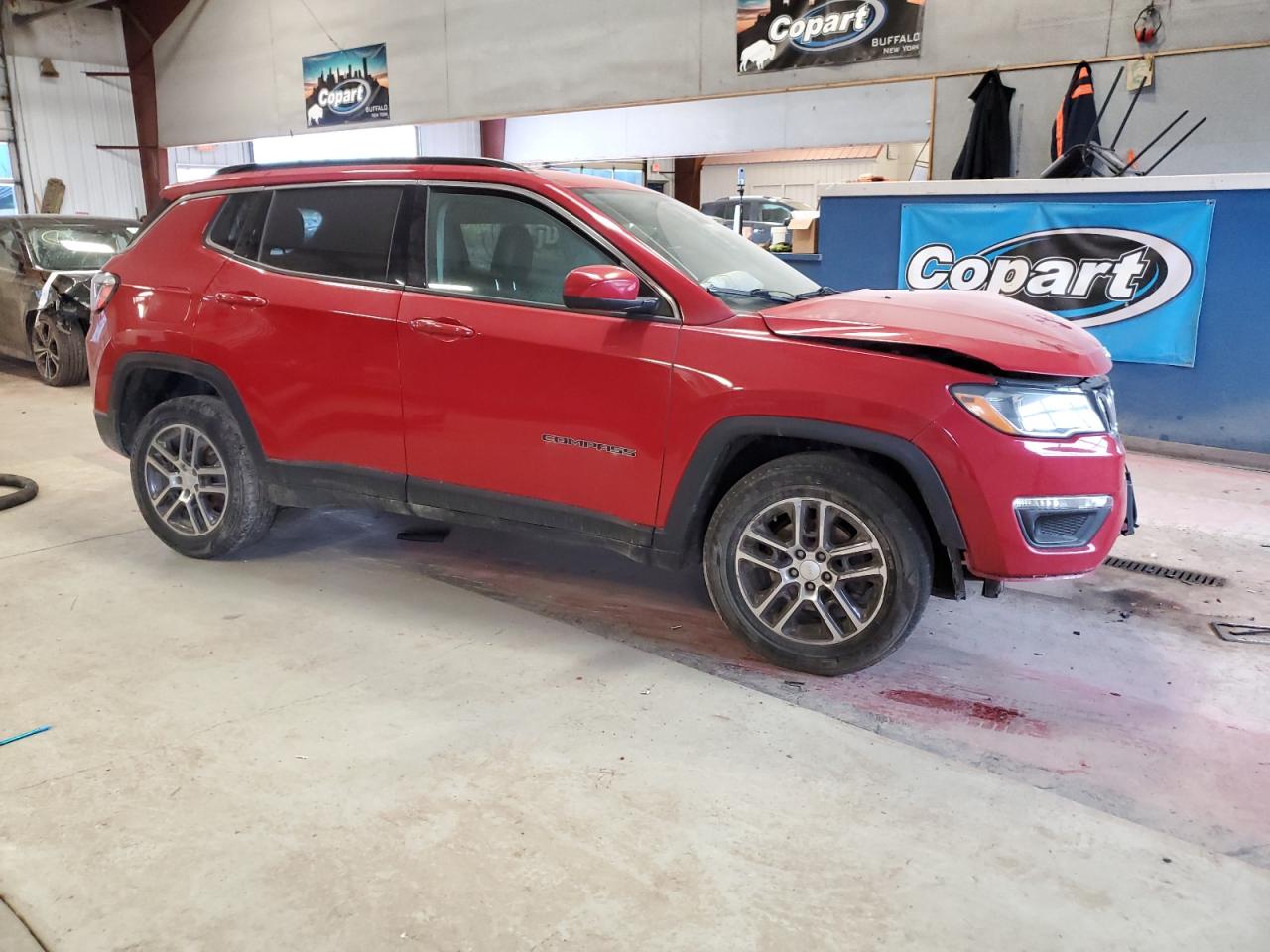 Photo 3 VIN: 3C4NJDBB3JT113325 - JEEP COMPASS 