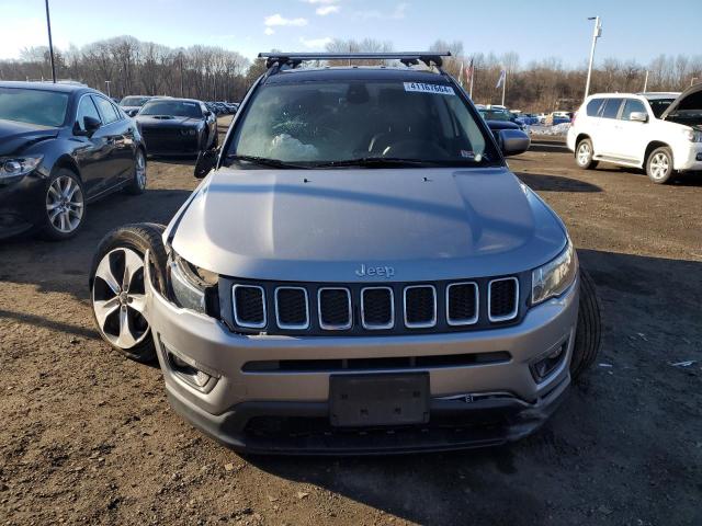 Photo 4 VIN: 3C4NJDBB3JT117231 - JEEP COMPASS 