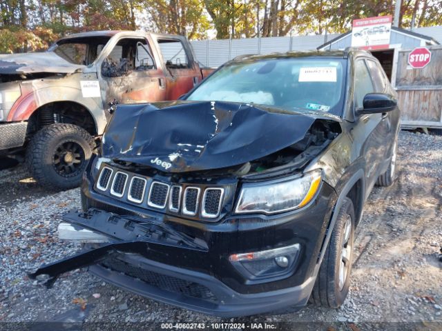 Photo 5 VIN: 3C4NJDBB3JT202084 - JEEP COMPASS 