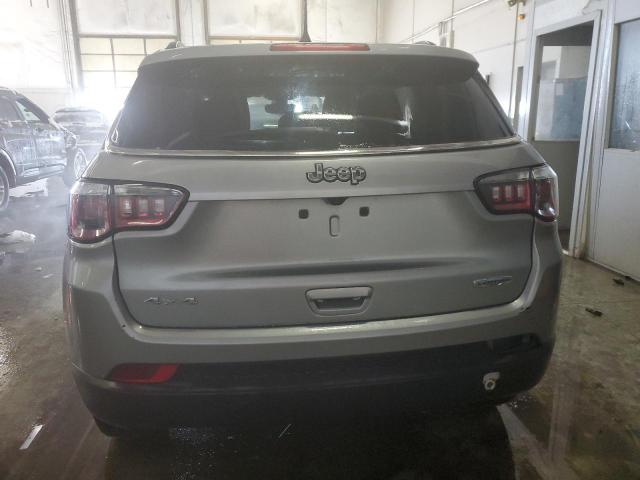 Photo 5 VIN: 3C4NJDBB3JT253018 - JEEP COMPASS LA 