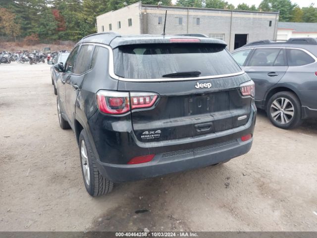 Photo 2 VIN: 3C4NJDBB3JT307093 - JEEP COMPASS 