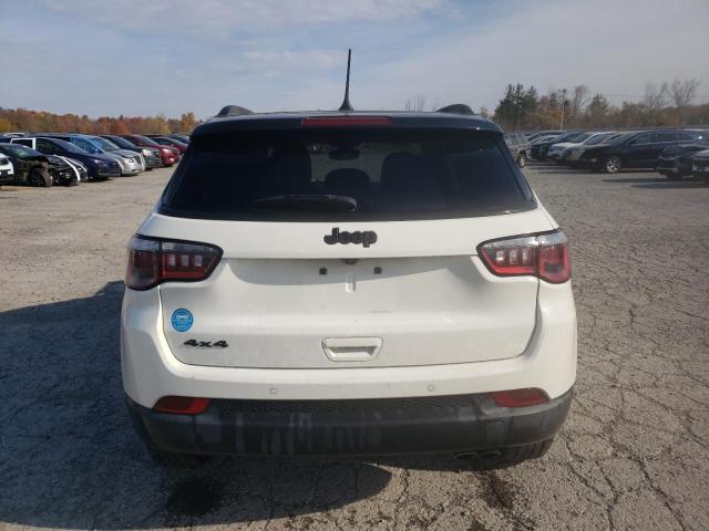 Photo 5 VIN: 3C4NJDBB3JT314965 - JEEP COMPASS LA 