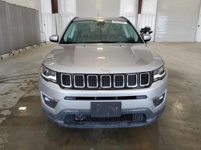 Photo 4 VIN: 3C4NJDBB3JT333189 - JEEP COMPASS LA 