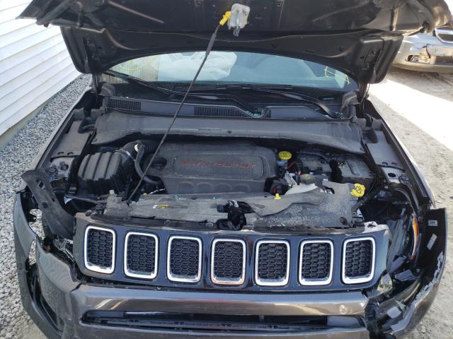 Photo 6 VIN: 3C4NJDBB3JT355810 - JEEP COMPASS 