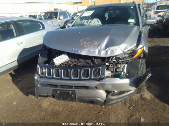 Photo 5 VIN: 3C4NJDBB3JT399824 - JEEP COMPASS 