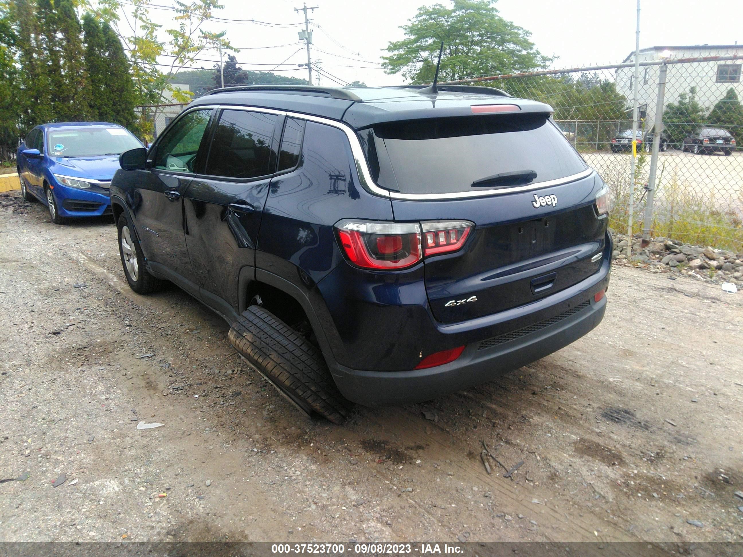 Photo 2 VIN: 3C4NJDBB3JT403564 - JEEP COMPASS 