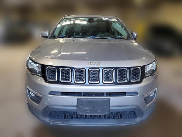 Photo 4 VIN: 3C4NJDBB3JT436113 - JEEP COMPASS 