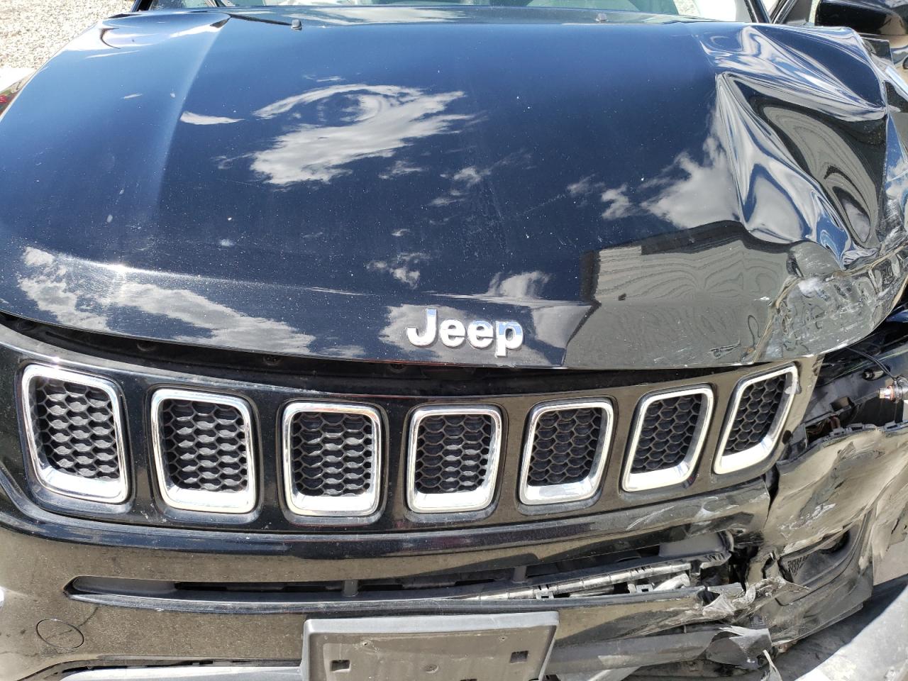 Photo 11 VIN: 3C4NJDBB3JT481729 - JEEP COMPASS 