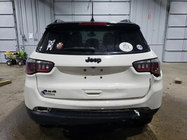 Photo 5 VIN: 3C4NJDBB3KT683469 - JEEP COMPASS LA 