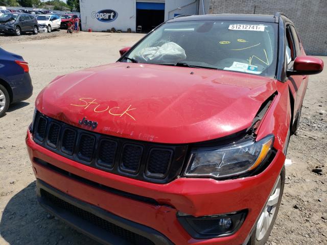 Photo 8 VIN: 3C4NJDBB3KT748773 - JEEP COMPASS 