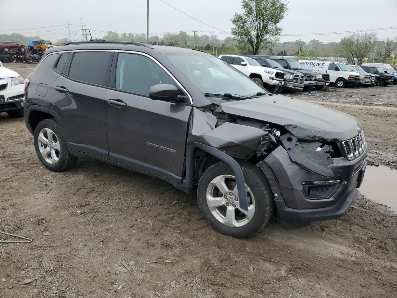 Photo 3 VIN: 3C4NJDBB3KT812777 - JEEP COMPASS 