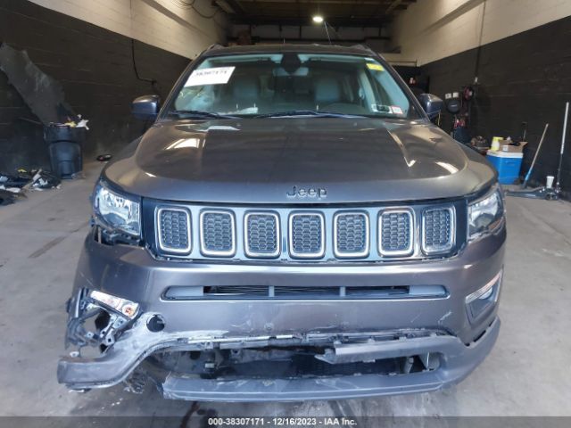 Photo 5 VIN: 3C4NJDBB3KT839056 - JEEP COMPASS 