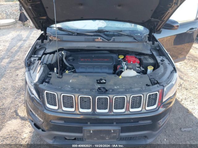 Photo 9 VIN: 3C4NJDBB3LT222158 - JEEP COMPASS 