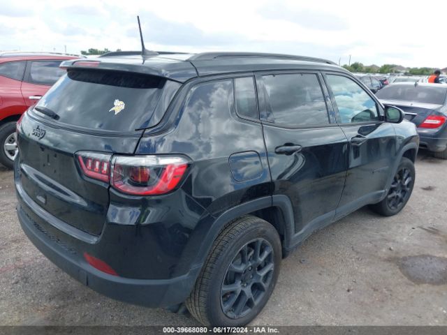 Photo 3 VIN: 3C4NJDBB3NT181713 - JEEP COMPASS 