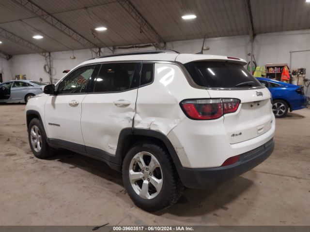 Photo 2 VIN: 3C4NJDBB4HT627825 - JEEP COMPASS 