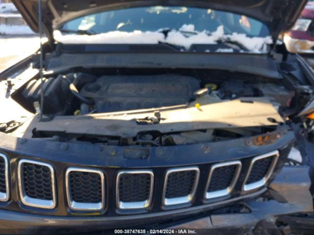 Photo 9 VIN: 3C4NJDBB4HT651476 - JEEP NEW COMPASS 