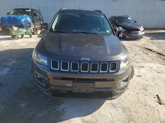 Photo 4 VIN: 3C4NJDBB4JT117402 - JEEP COMPASS LA 