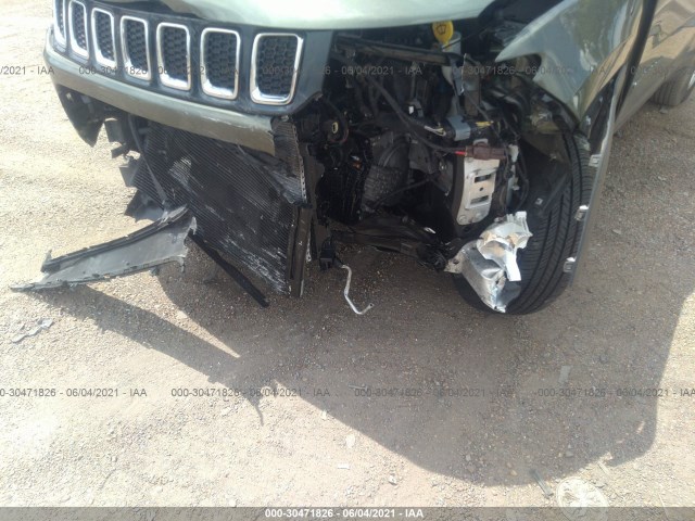 Photo 5 VIN: 3C4NJDBB4JT176353 - JEEP COMPASS 