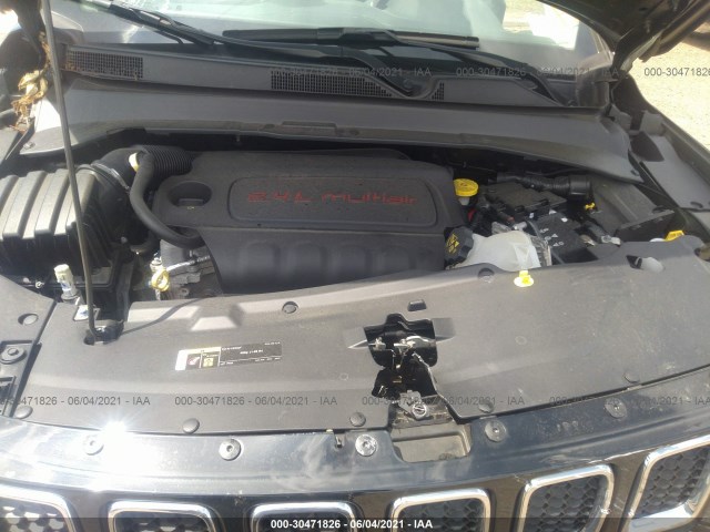 Photo 9 VIN: 3C4NJDBB4JT176353 - JEEP COMPASS 