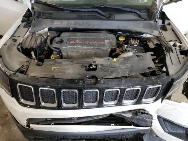 Photo 6 VIN: 3C4NJDBB4JT209562 - JEEP COMPASS LA 