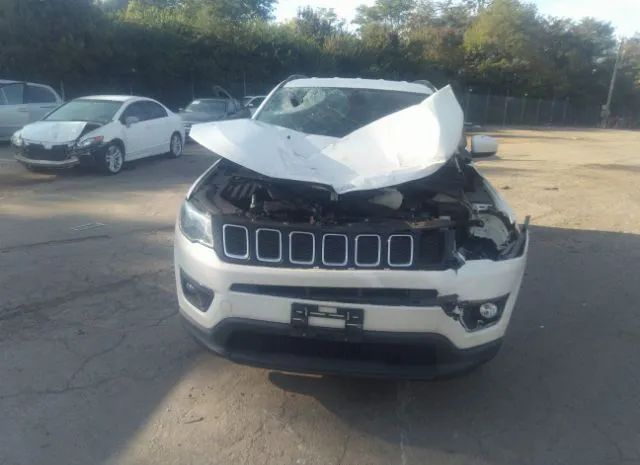 Photo 5 VIN: 3C4NJDBB4JT231044 - JEEP COMPASS 