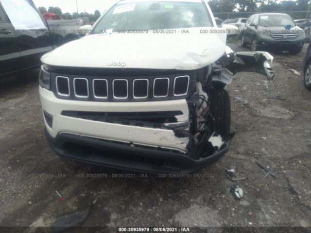 Photo 5 VIN: 3C4NJDBB4JT239189 - JEEP COMPASS 