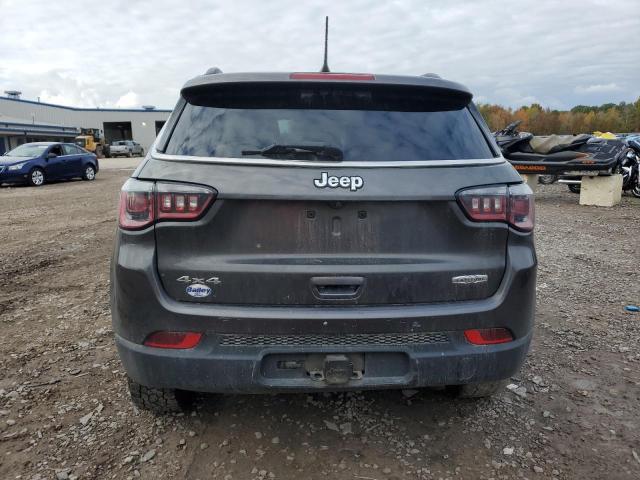 Photo 5 VIN: 3C4NJDBB4JT299408 - JEEP COMPASS 