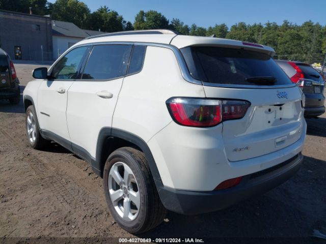 Photo 2 VIN: 3C4NJDBB4KT594137 - JEEP COMPASS 