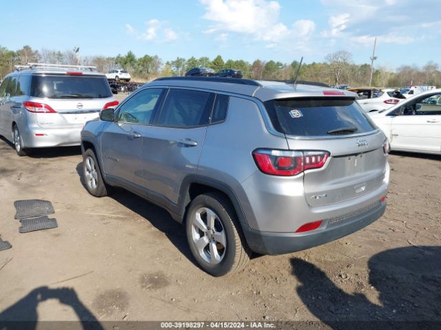 Photo 2 VIN: 3C4NJDBB4KT678619 - JEEP COMPASS 