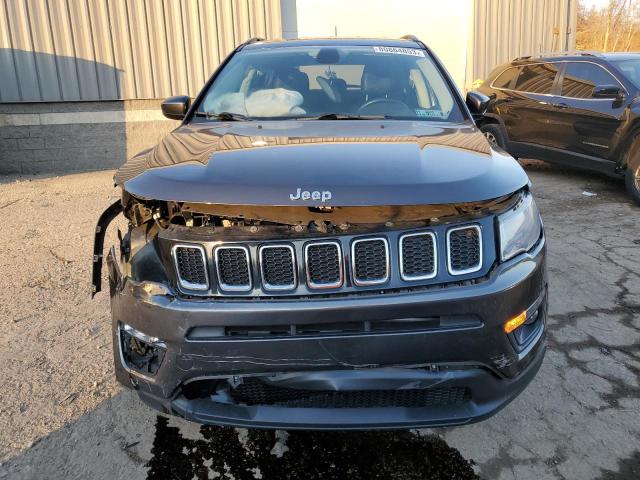 Photo 4 VIN: 3C4NJDBB4KT724370 - JEEP COMPASS 