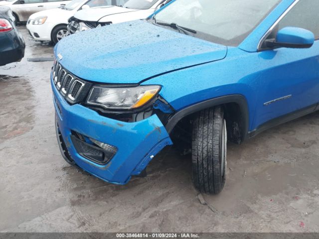 Photo 5 VIN: 3C4NJDBB4KT741217 - JEEP COMPASS 