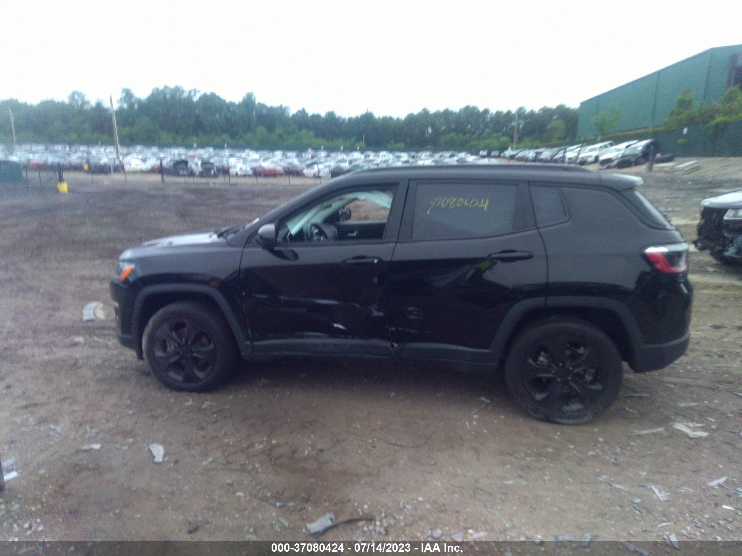 Photo 13 VIN: 3C4NJDBB4MT504827 - JEEP COMPASS 