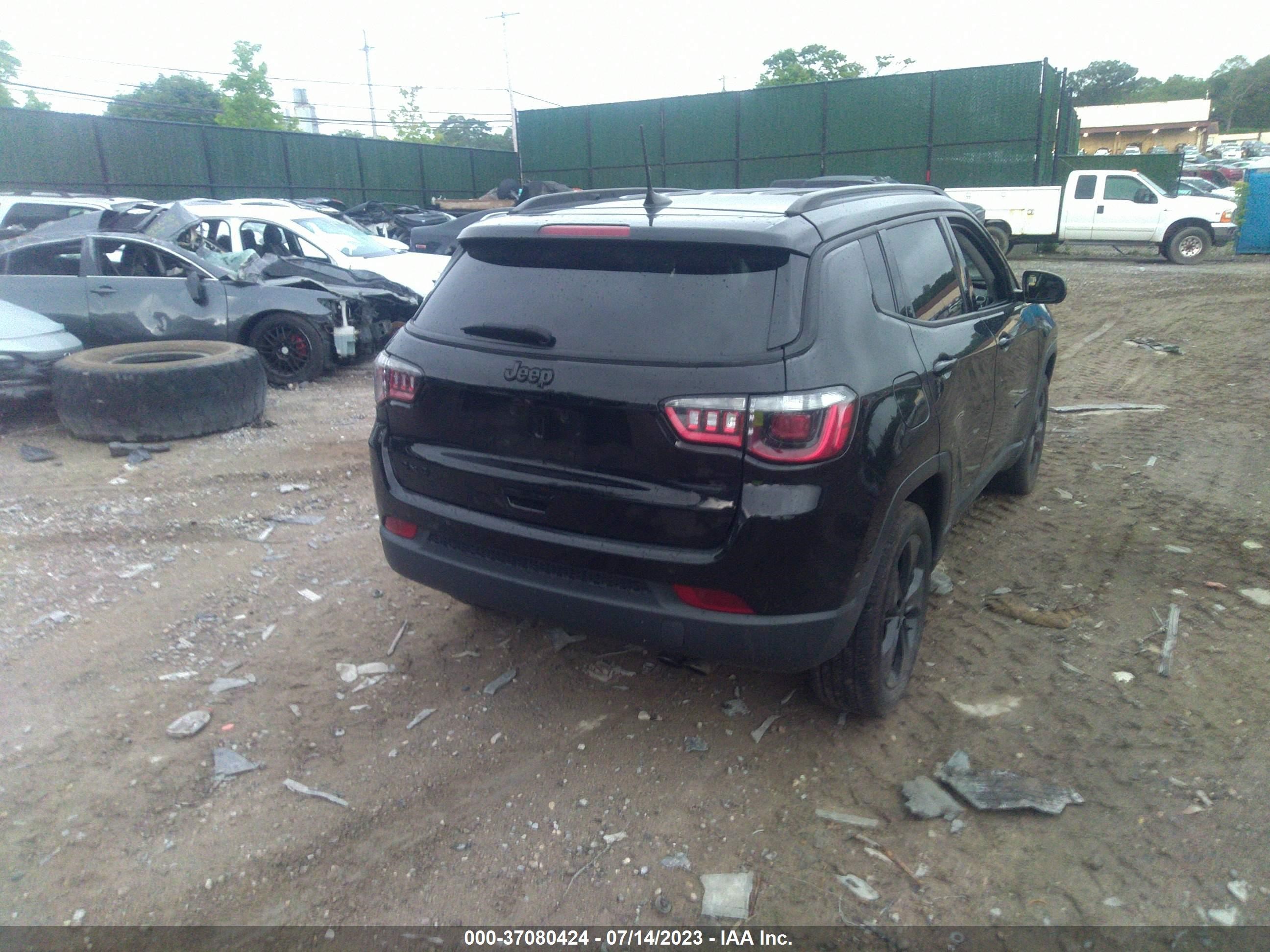 Photo 3 VIN: 3C4NJDBB4MT504827 - JEEP COMPASS 