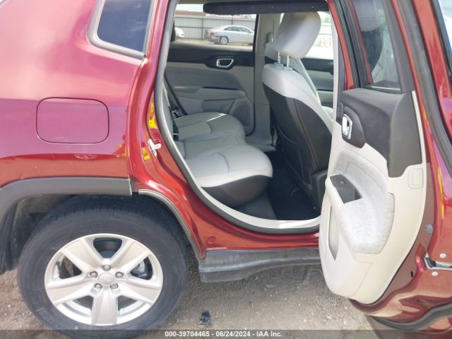 Photo 7 VIN: 3C4NJDBB4NT125375 - JEEP COMPASS 