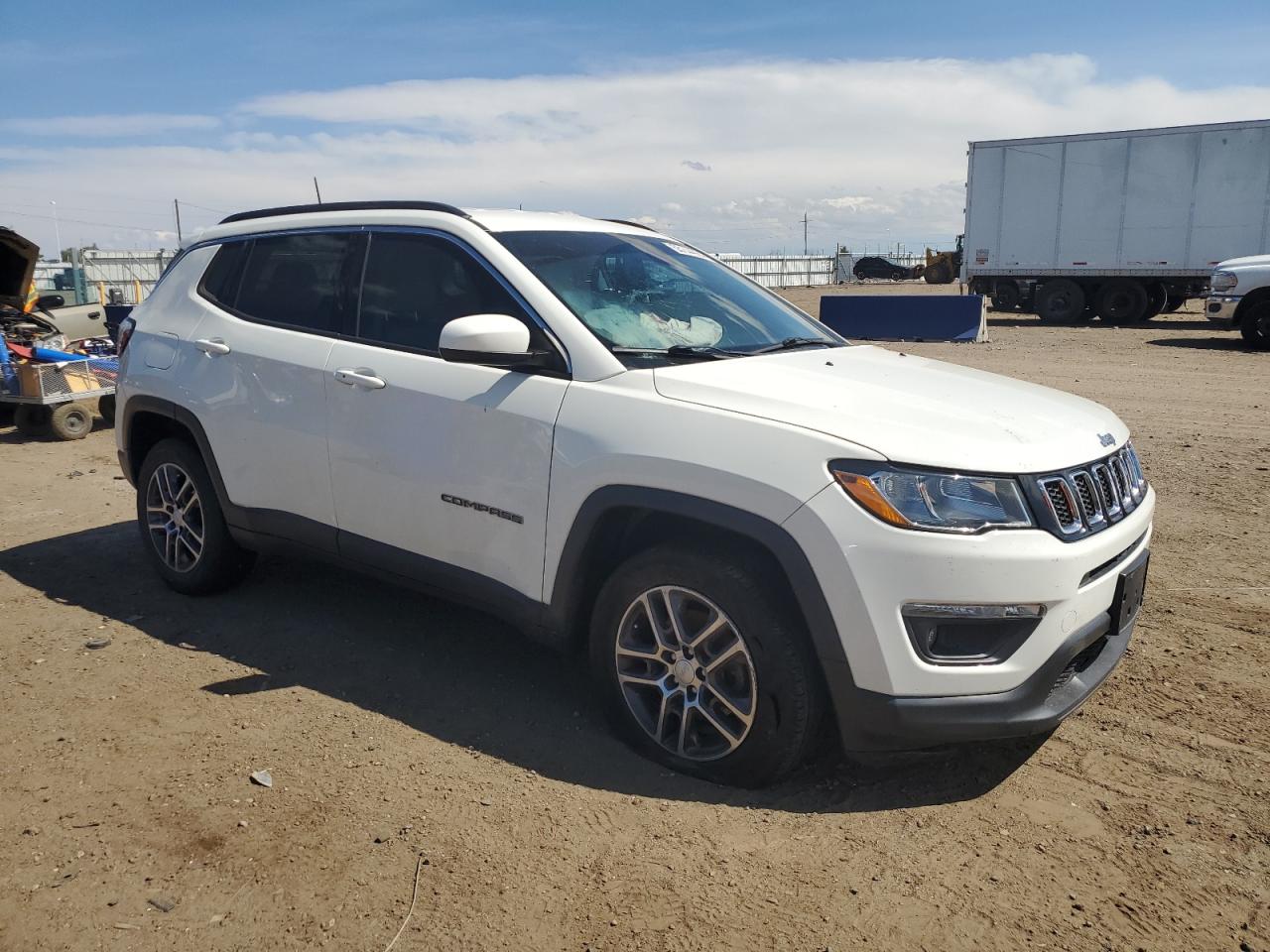 Photo 3 VIN: 3C4NJDBB5HT688715 - JEEP COMPASS 