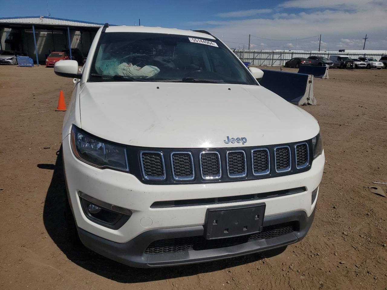 Photo 4 VIN: 3C4NJDBB5HT688715 - JEEP COMPASS 