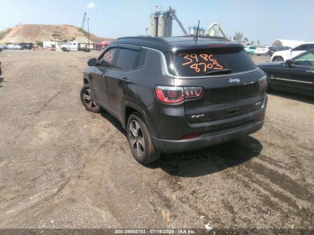 Photo 2 VIN: 3C4NJDBB5JT150604 - JEEP COMPASS 