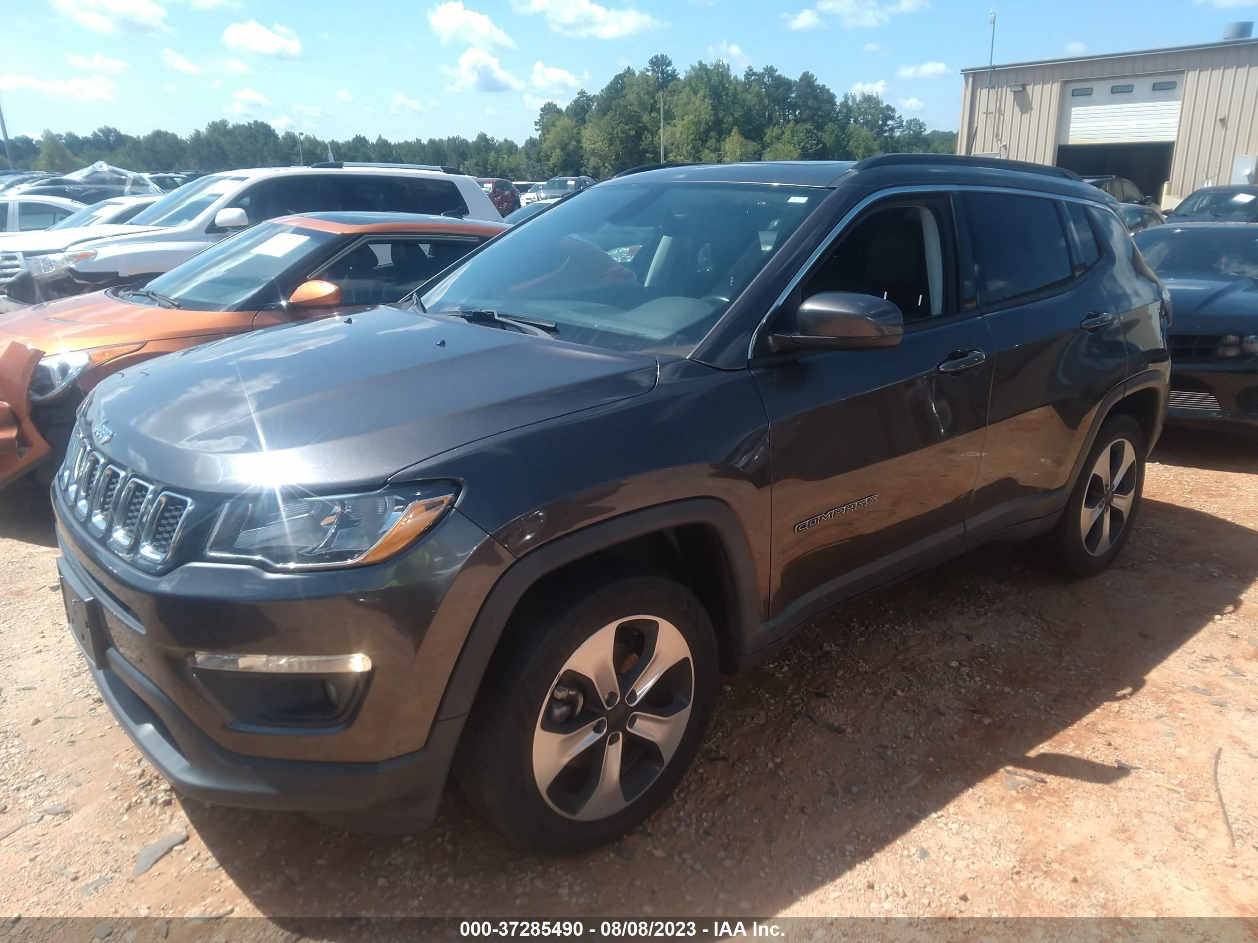 Photo 1 VIN: 3C4NJDBB5JT179911 - JEEP COMPASS 